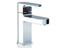 Смеситель для раковины Ravak Chrome X070041